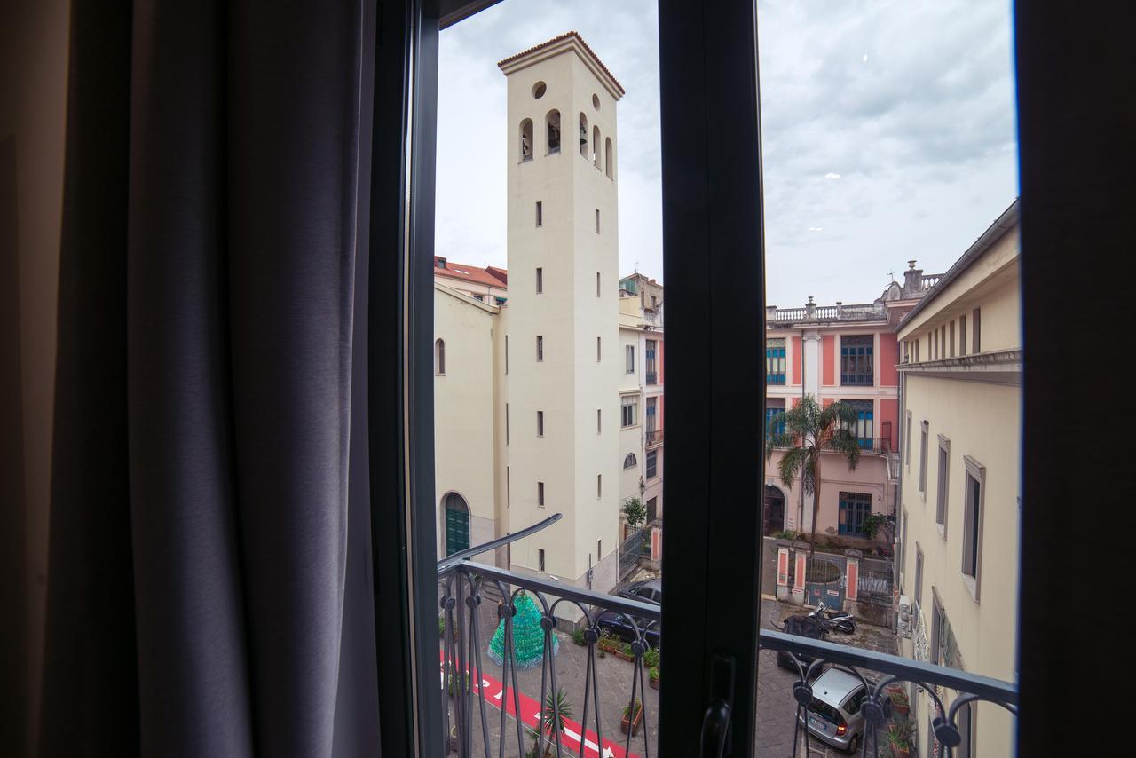 Bed and Breakfast Glam House Salerno Esterno foto