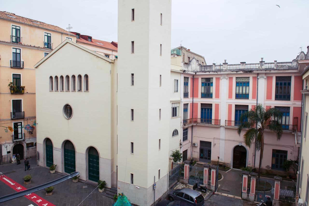 Bed and Breakfast Glam House Salerno Esterno foto