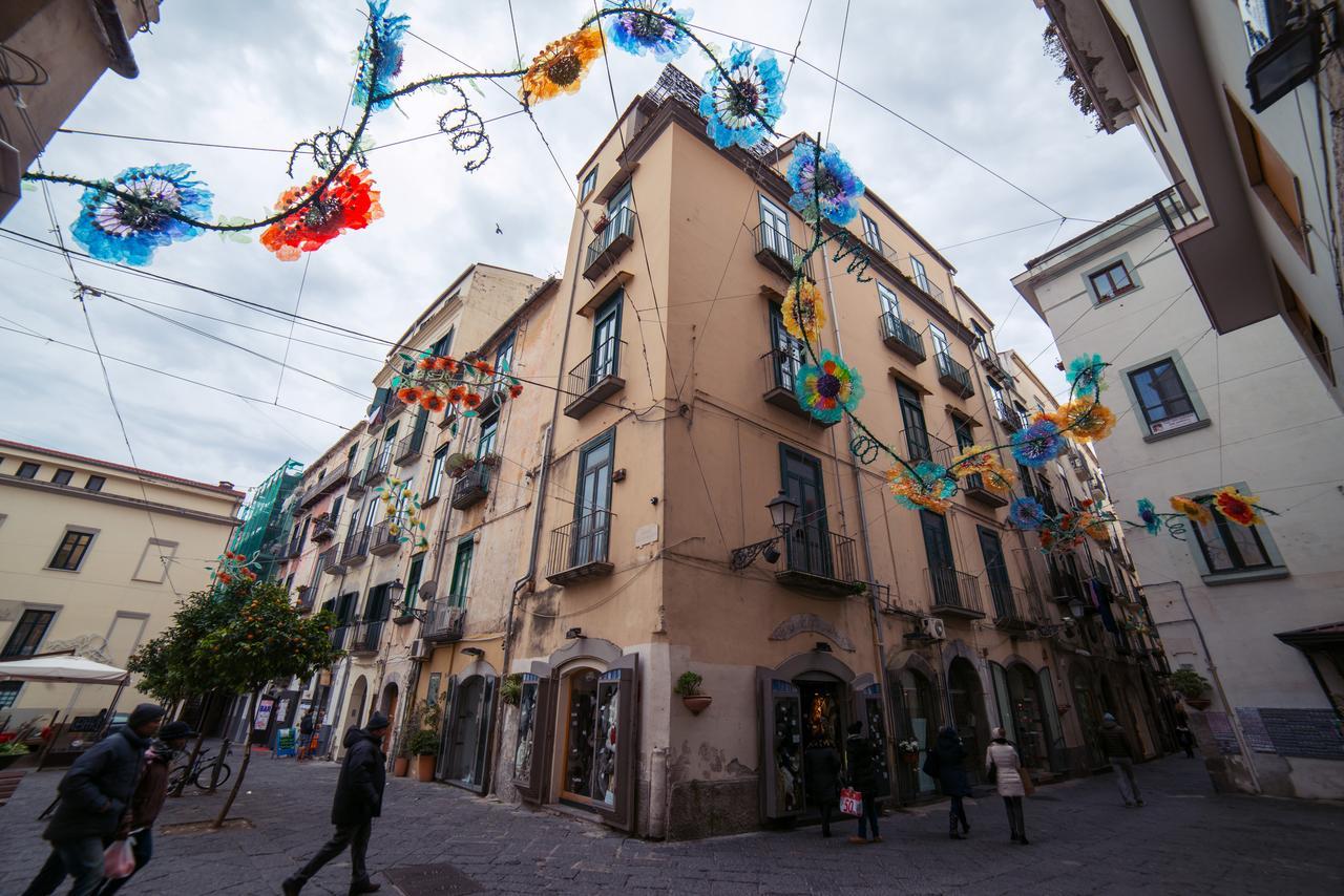 Bed and Breakfast Glam House Salerno Esterno foto