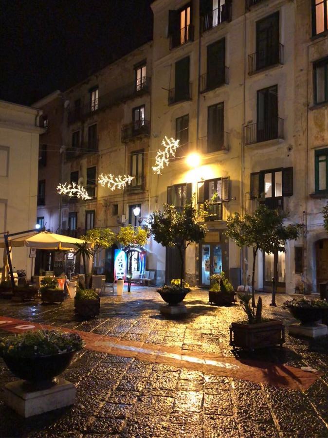 Bed and Breakfast Glam House Salerno Esterno foto